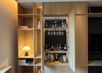 Bibliothèque et meuble pour rangement de verre et bouteilles